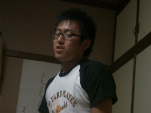 PO20080812_0062